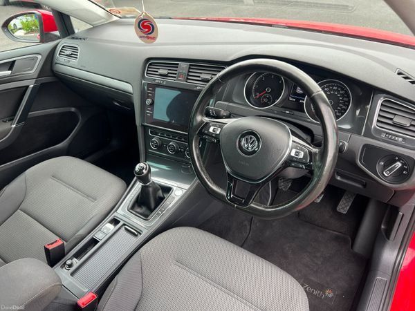 2018 Volkswagen Golf  SE Nav 1.6 TDI BMT 367773368