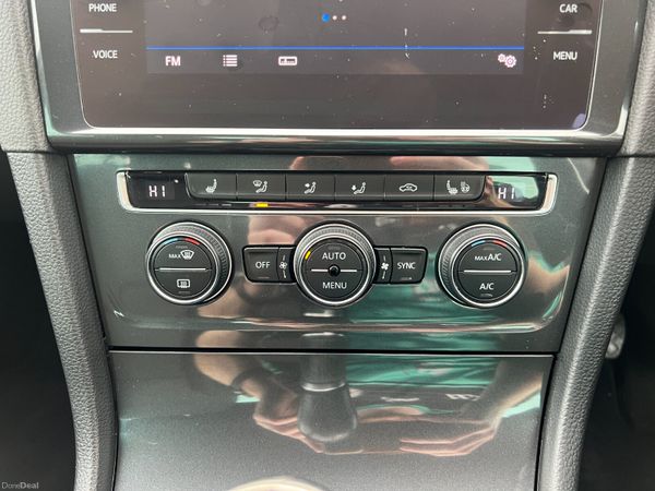 2018 Volkswagen Golf  SE Nav 1.6 TDI BMT 367773384