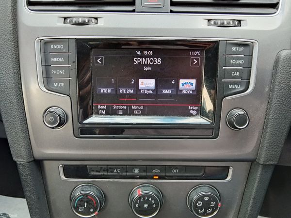 Volkswagen Golf 2015 367808166