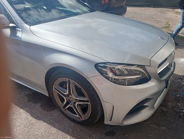 Mercedes-Benz C-Class 2019 auto 367904148