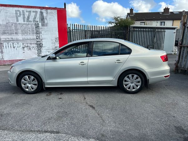 Volkswagen Jetta 1.6TDi AUTO NCT TAX 368091813