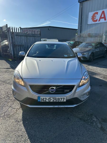 Volvo V40 1.6 Diesel NCT TAX ALLOY WHEELS 368092126