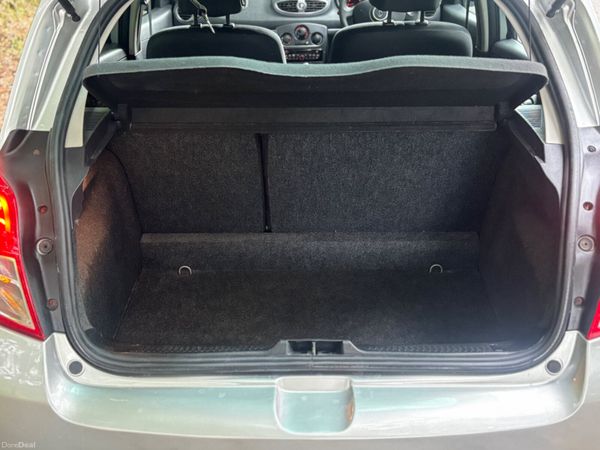 2013 Renault Clio 1.2 16V 75 EXPRESSION 368024770