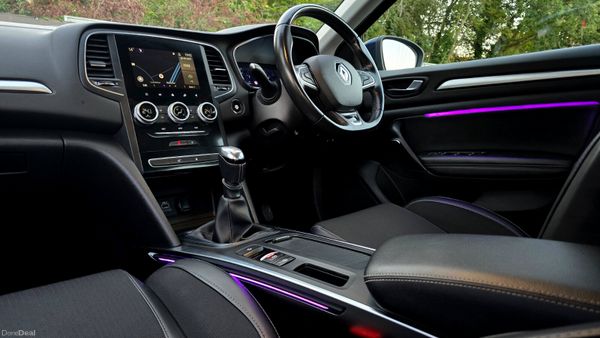 🔥 2021 Renault Megane 1.3TCe 140 GPF ICONIC 368281962