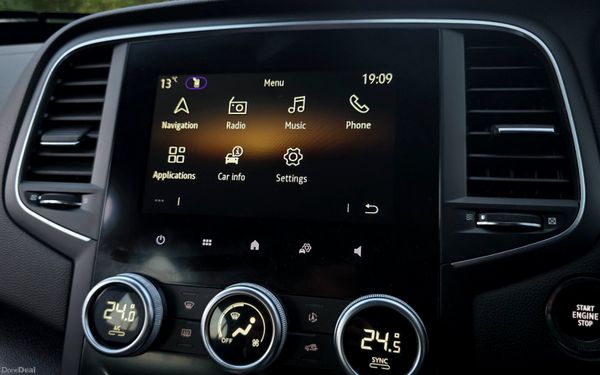 🔥 2021 Renault Megane 1.3TCe 140 GPF ICONIC 368282366