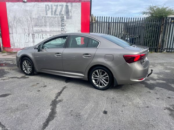 Toyota Avensis 2016 top spec  €8950 368474091