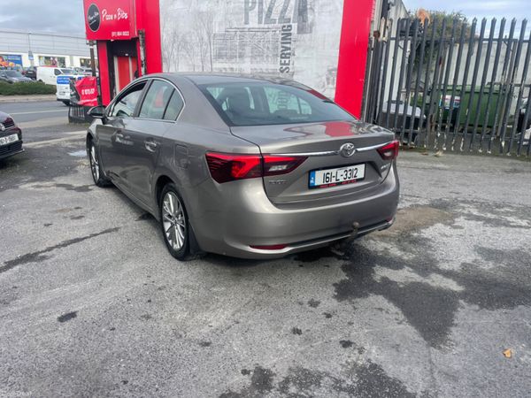 Toyota Avensis 2016 top spec  €8950 368474093