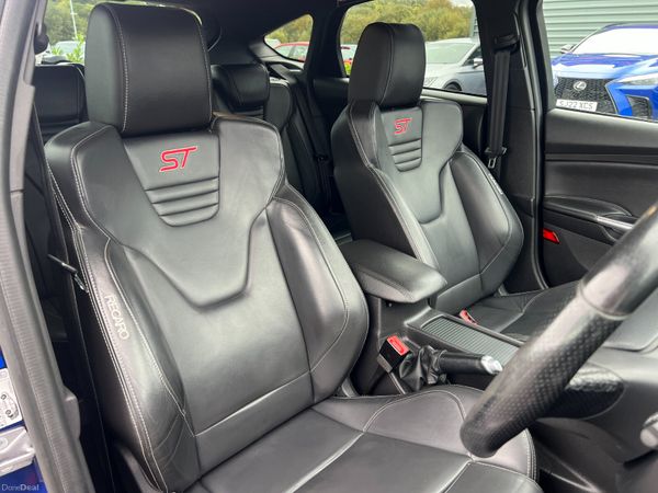 2015 (152) Ford Focus ST-3 2.0 TDCI -Heated Leathe 368552164