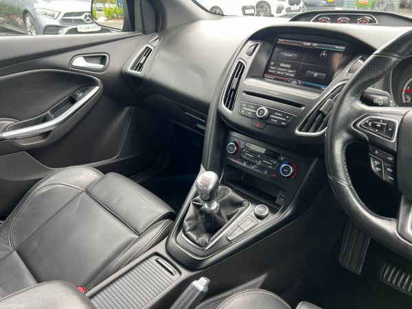 2015 (152) Ford Focus ST-3 2.0 TDCI -Heated Leathe 368552176