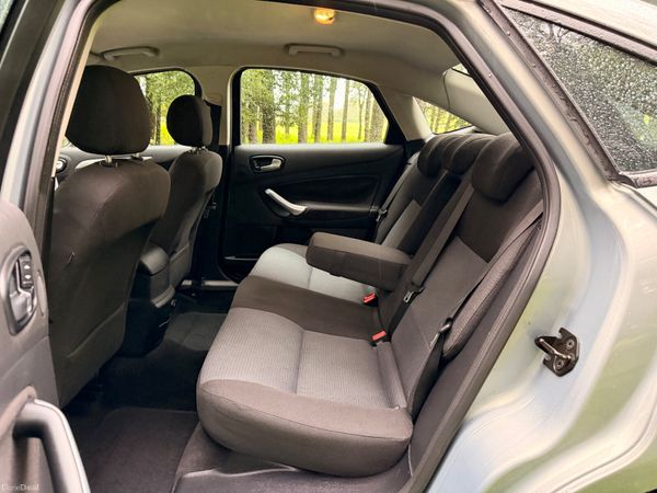 Ford Mondeo 2007 Diesel Zetec 368538196