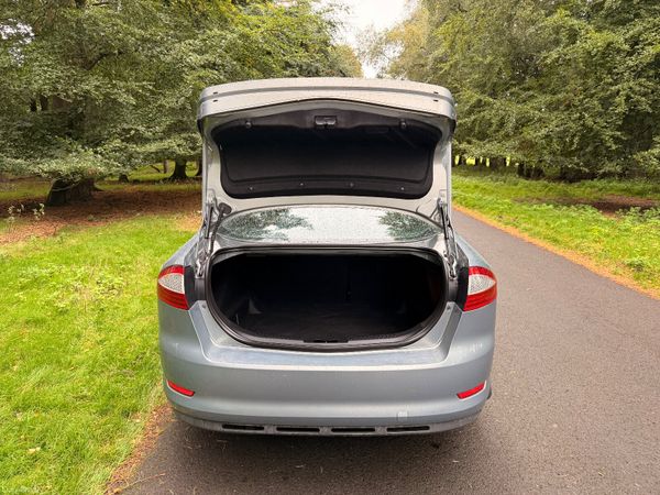 Ford Mondeo 2007 Diesel Zetec 368538204