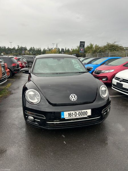 VW BEETLE 368647390
