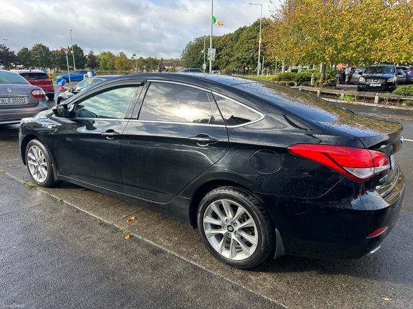 Hyundai i40 BLUE 1.7 Diesel NCT TAX 368715830