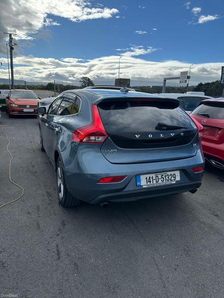 Volvo V40 2014 368854814