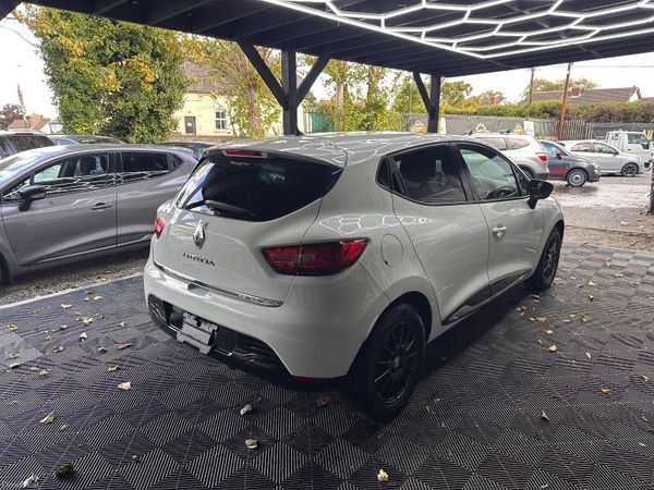 Renault Clio lutecia 368899696