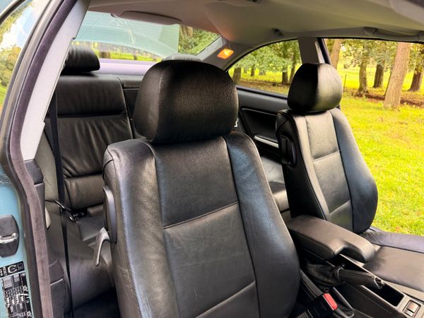 BMW 3-Series 2004 318CI 369016688