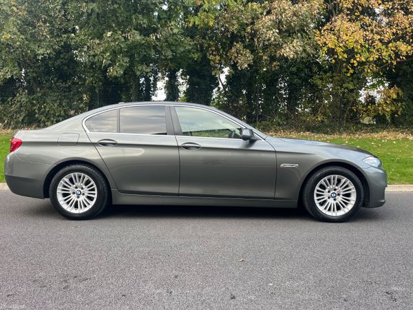 BMW 5-Series 2015 AUTOMATIC 369140952