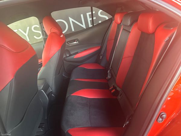 Toyota Corolla sports 369134311