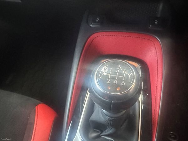 Toyota Corolla sports 369134315