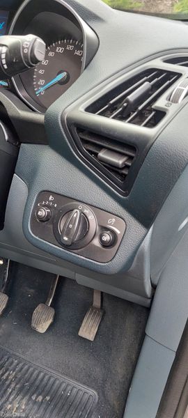 Ford C-Max 2013 369257375