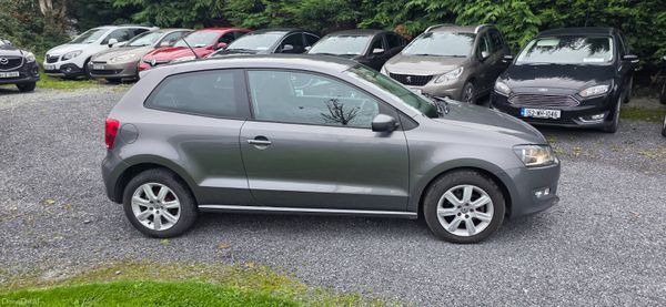 Volkswagen Polo 2014 369283944