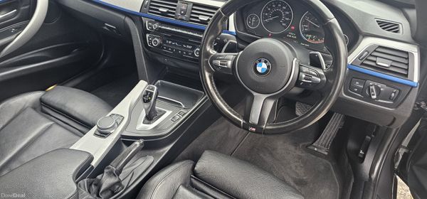 BMW 3-Series 2017 (M SPORT) 369479078