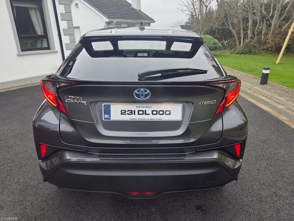 2023 TOYOTA C HR 1.8 HYBRID DESIGN 122BHP 369576981