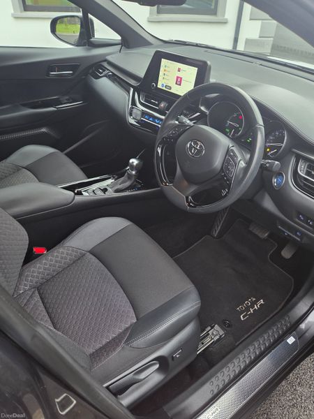 2023 TOYOTA C HR 1.8 HYBRID DESIGN 122BHP 369576982