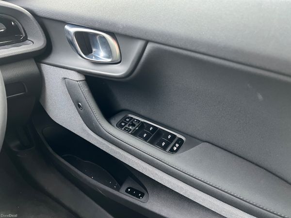 2023 Polestar 2 EV RWD-Long Range 78kw 369538078