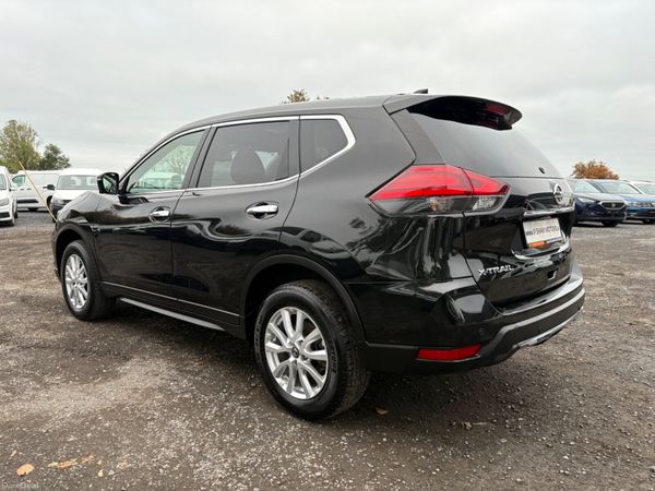 Nissan X-Trail 369618236