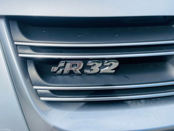 2009  VOLKSWAGEN R32 3.2 VR6 DSG 4 MOTION 369621002
