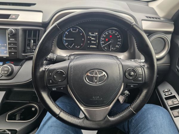 Toyota RAV4 2016 369768340