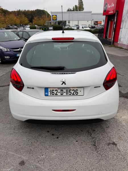 Peugeot 208 1.2 Petrol NCT 369733250