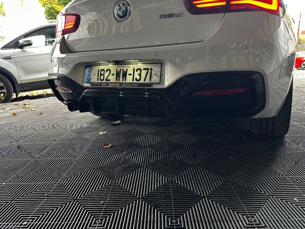 BMW 1-Series 2018 369867408