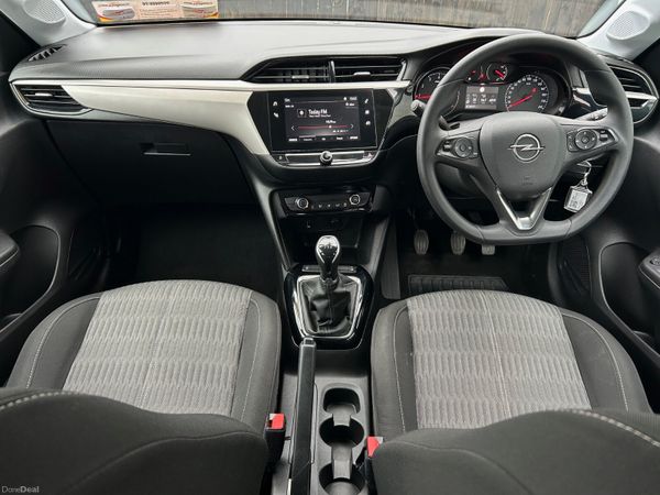 Opel Corsa 2021 369946290