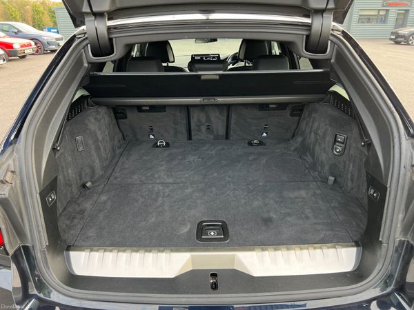 2022 (222) BMW 530E M Sport 2.0 Auto PHEV- Estate 370048052