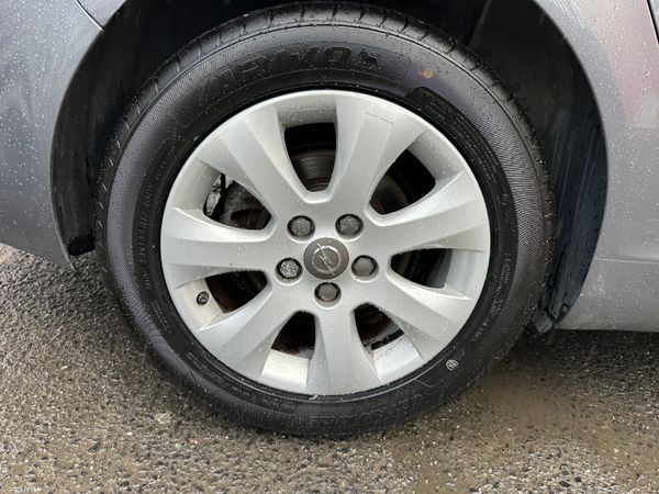 Opel Insignia 1.6CDTI NCT 370080196