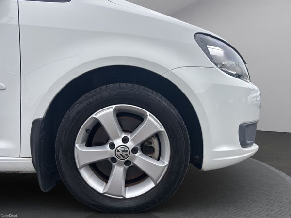 2015 VW TOURAN (S134) AUTOMATIC 370090558