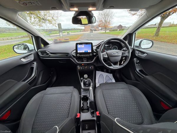 Ford Fiesta 2018 Titanium 1.5 TDCI 370149461