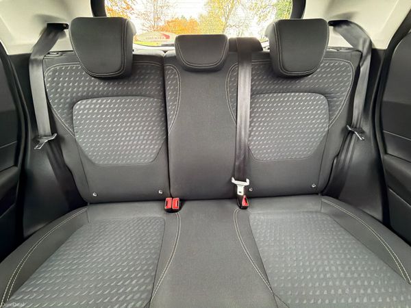 Ford Fiesta 2018 Titanium 1.5 TDCI 370149619