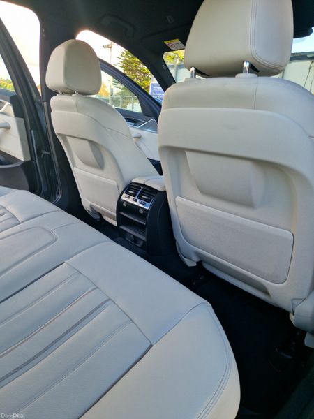 2017 BMW 520D M Sport | High spec | low mileage 370303834