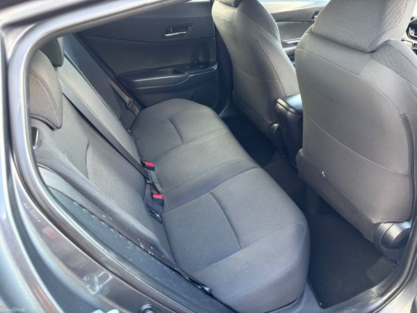 Toyota C-HR 370452128