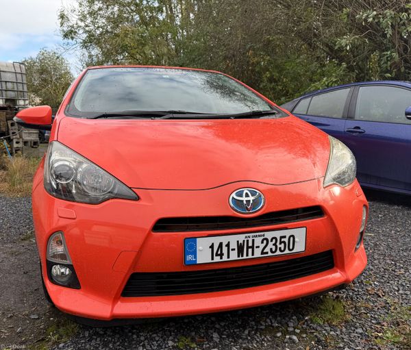 Toyota Aqua 2014/Automatic/ Push Start 370551980