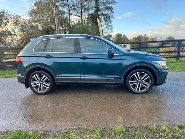 211 Vw Tiguan Elegance Spotless***** 370556586