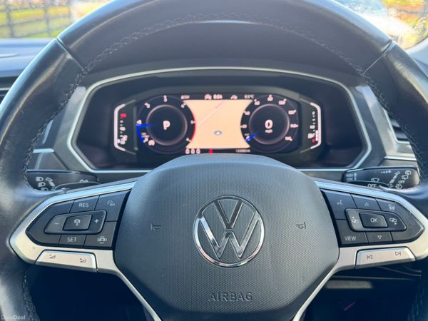 211 Vw Tiguan Elegance Spotless***** 370556592