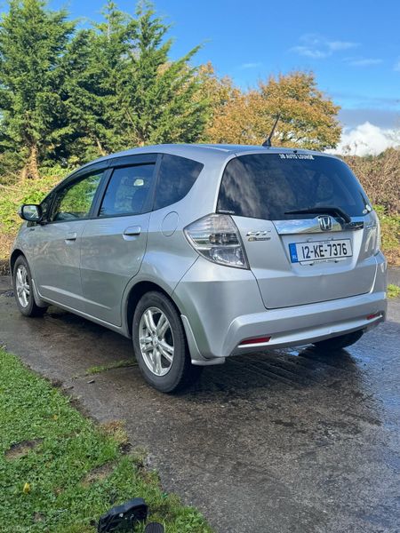 HONDA FIT HYBRID 2012 67000KM KEYLESS ENTRY 370503340