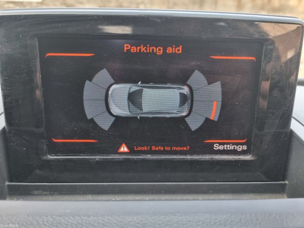 Audi Q3 2016 370520504