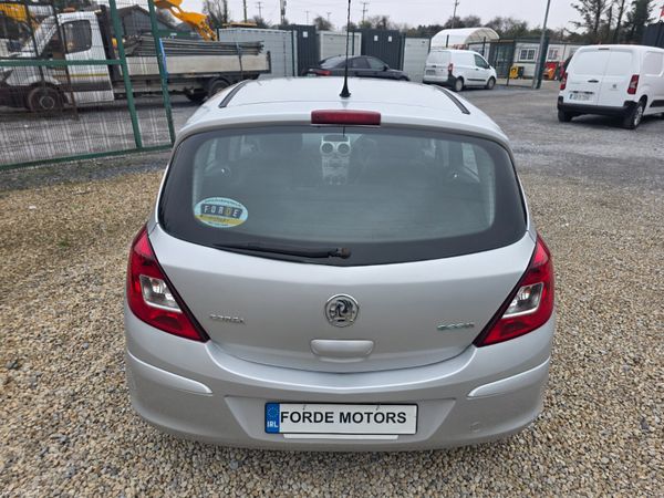 Vauxhall Corsa 2010 370744401