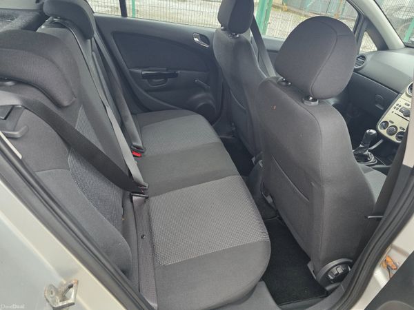 Vauxhall Corsa 2010 370744430