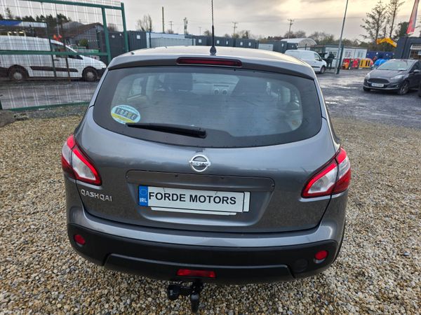 Nissan Qashqai 2011 370745457